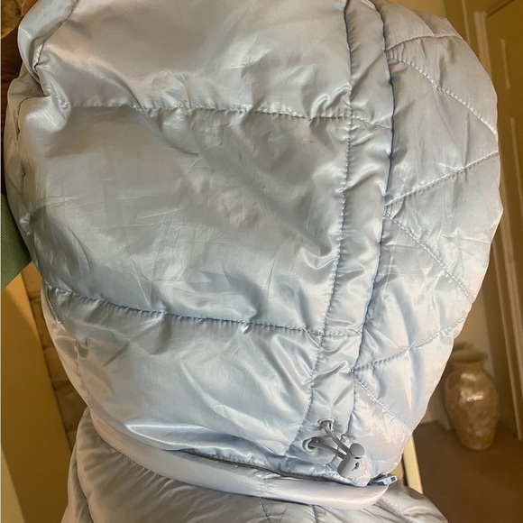 Gap Big Puff Cropped Jacket, Light Blue, Sz, Med. - Picture 9 of 16